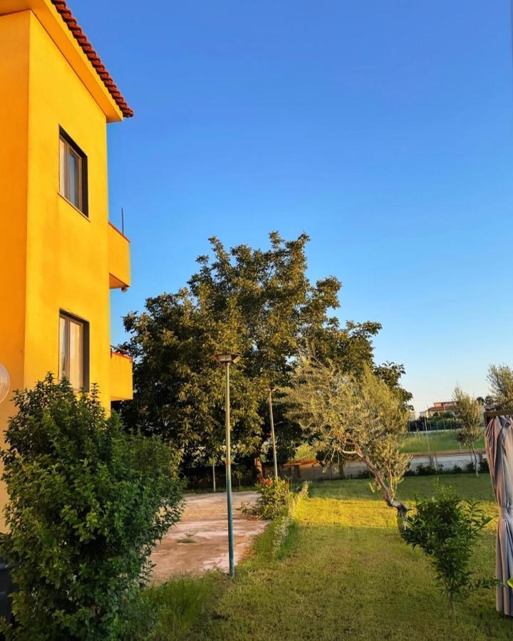 Casa Vacanze Paradise Santa Maria La Carita Bagian luar foto