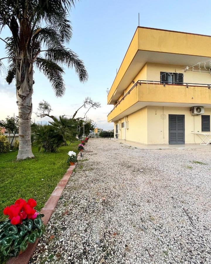 Casa Vacanze Paradise Santa Maria La Carita Bagian luar foto